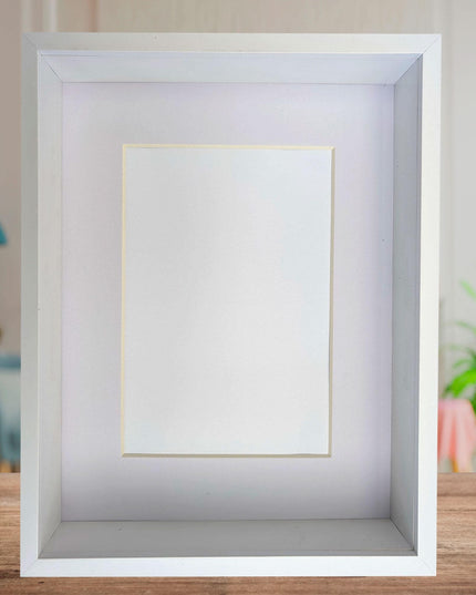 White 3d deep box photo frame: 8x10 shadow box display