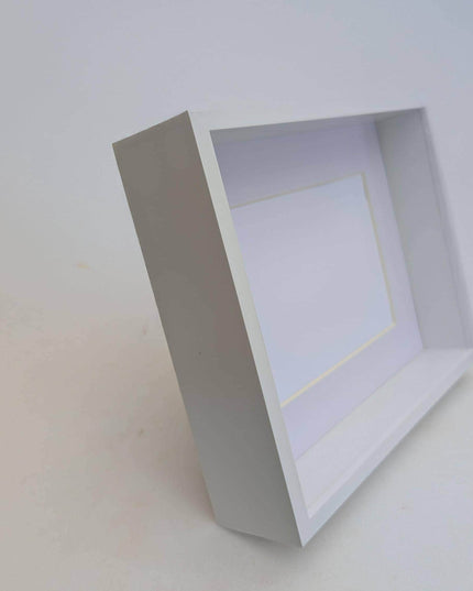 White 3d deep box photo frame: 8x10 shadow box display