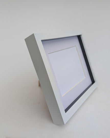 8x10 white 3d box photo frame: shadow display with mount