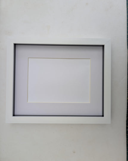 8x10 white 3d box photo frame: shadow display with mount