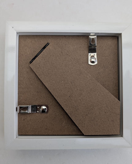 White 3d box photo frame 4x4: standing or hanging shadow box